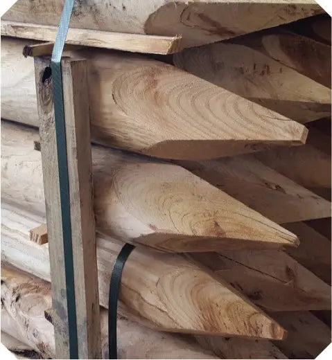 Pali in castagno torniti con punta (su richiesta) HOLZ BRENZ srl